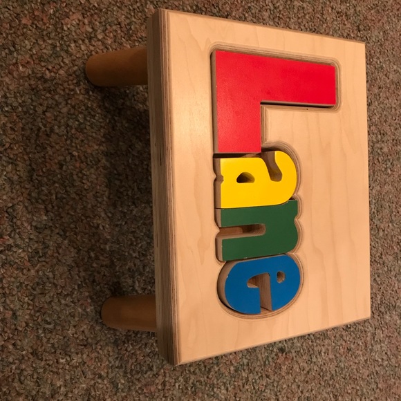 Personalized baby step stool and hanger - Picture 4 of 5